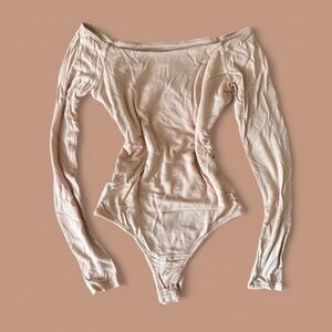 xs naked wardrobe off the shoulder bodysuit